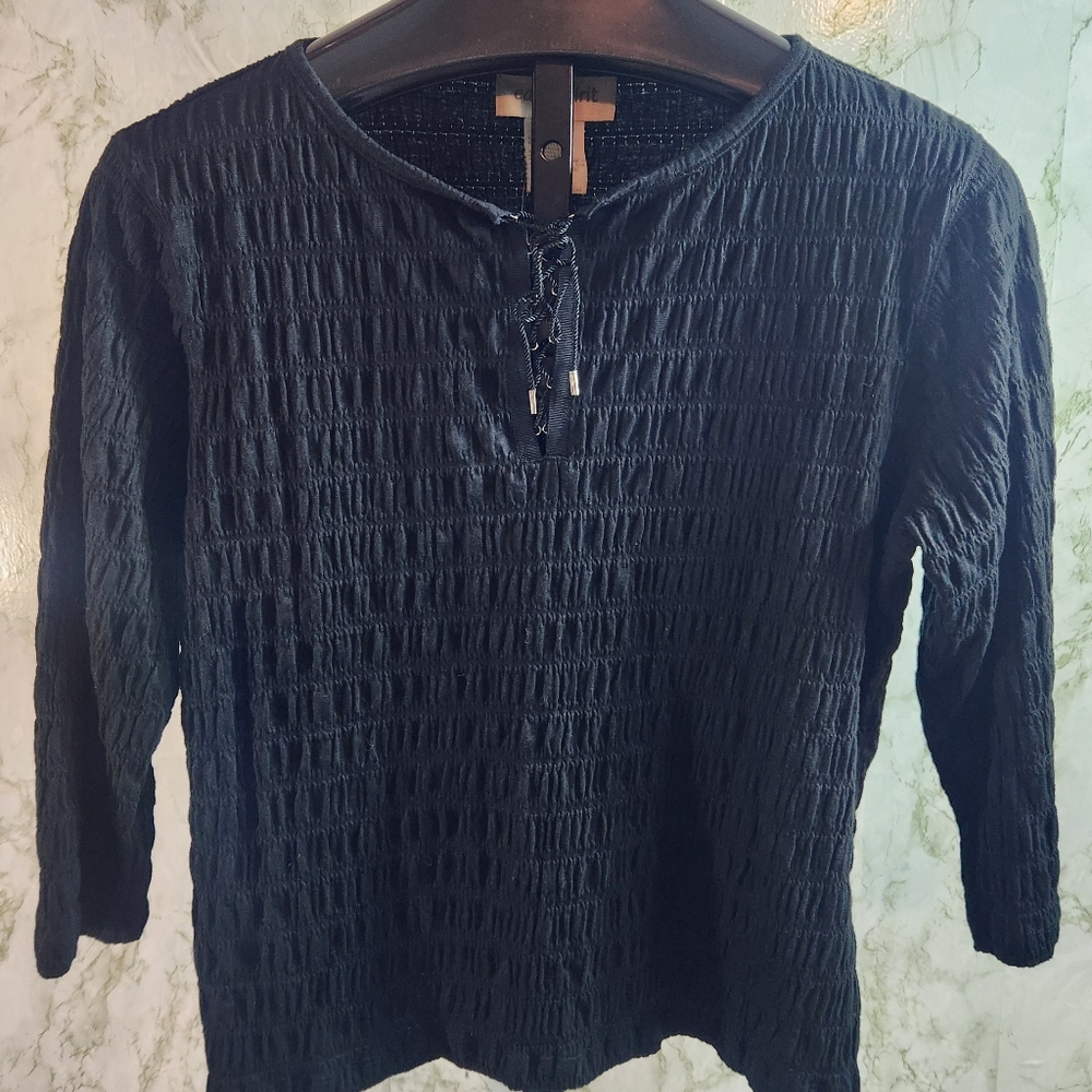 Easy Spirit Adorable Black Blouse